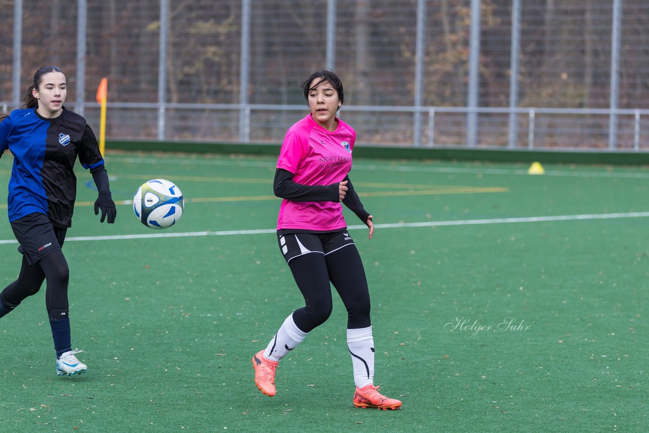 Bild 327 - wCJ VfL Pinneberg - SSV Rantzau : Ergebnis: 0:0